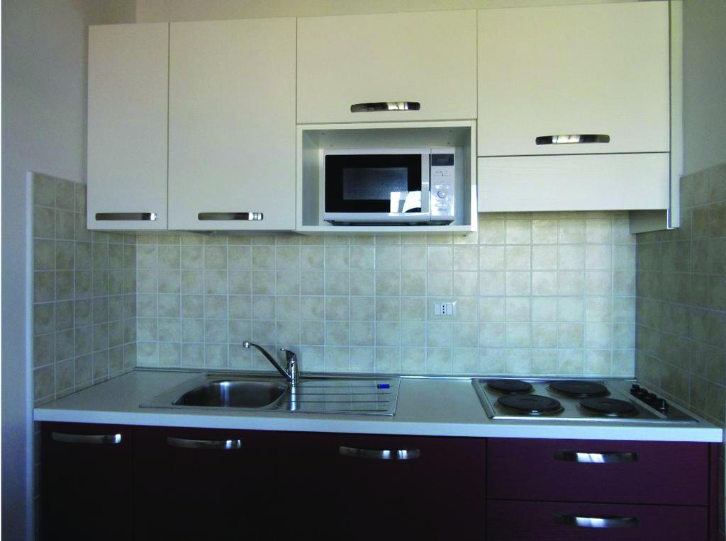 קאסטלסארדו Residence L'Incanto Attici מראה חיצוני תמונה