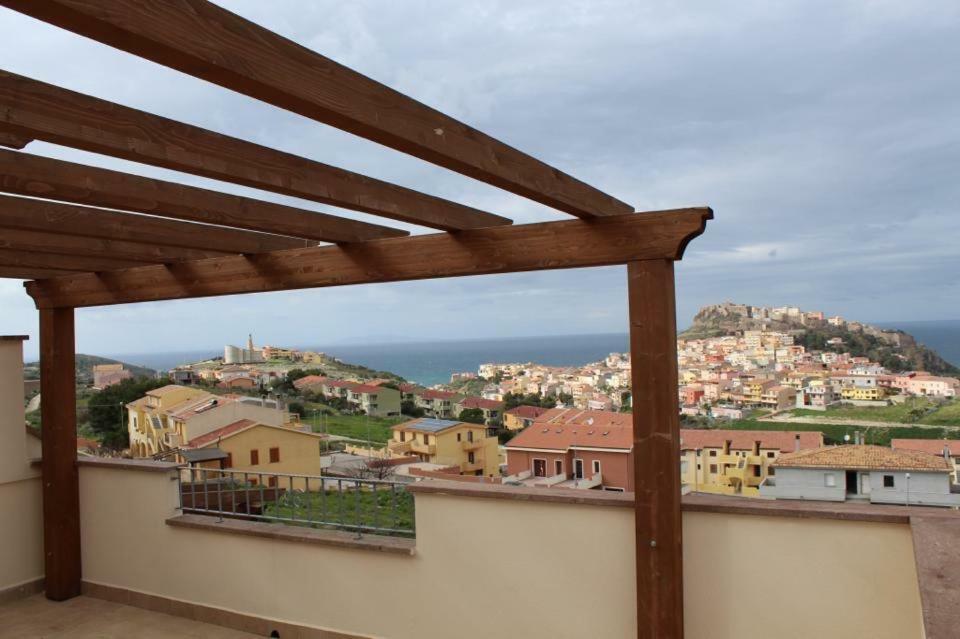 קאסטלסארדו Residence L'Incanto Attici מראה חיצוני תמונה